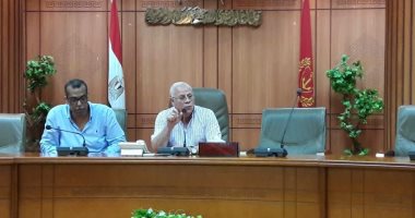 محافظ بورسعيد: قطار التنمية يمضى فى طريقة للنهوض بالدولة ولن توقفه الشائعات