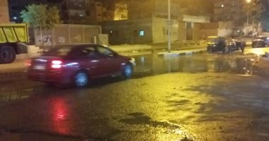 شكوى من كسر ماسورة مياه وغرق شارع المطافى بحلوان
