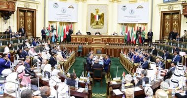رئيس وفد فلسطين يطالب بإدانه مصادرة إسرائيل لأموال أسر شهداء وأسرى فلسطينين
