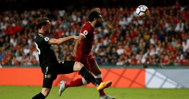 زى النهاردة.. محمد صلاح يتوج بأول ألقابه مع ليفربول