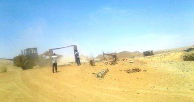 صور.. تنفيذ 20 قرار إزالة لتعديات على أراضى أملاك دوله بأسوان