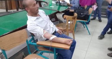 الوحدة المحلية لمركز ومدينة المنيا تطلق حملة للتبرع بالدم (صور)