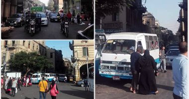 صور.. غياب الرقابة حولت "الأزبكية" من حى تاريخى إلى عشوائى.. انتشار الباعة والمقاهى تهدد العقارات التاريخية بالحرائق والانهيار.. مواقف للسيرفيس فى كل مكان تغلق الطرق.. ورئيس الحى لا يرى الفوضى والإهمال