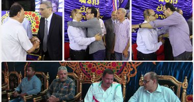 قيادات صحفية وإعلامية فى عزاء شقيق أكرم القصاص