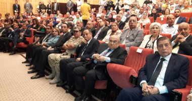 صور.. هدى عبد الناصر تكشف عن تسجيلات سرية خاصة بحرب اليمن
