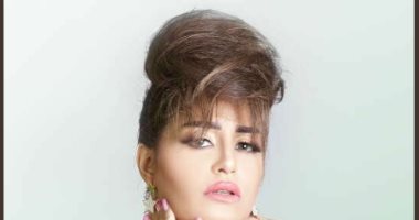 منة فضالى تخطف الأنظار بإطلالة جرئية فى أحدث جلسة تصوير