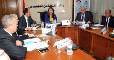 غادة والى: تنفيذ برامج توعوية حول أضرار تعاطى المخدرات فى 6500 مدرسة
