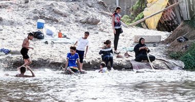 صورة اليوم.. حر الصيف مايقدرش عالمصريين
