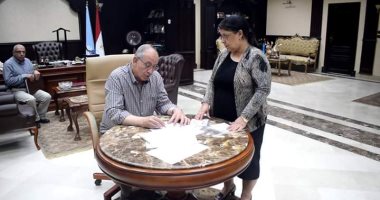 محافظ البحر الأحمر يعتمد نتيجة شهادة مرحلة التعليم الأساسى بالدور الثانى