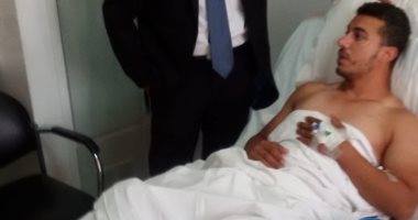 القوى العاملة تتابع تعويض صياد مصرى أصيب أثناء عملة باليونان 