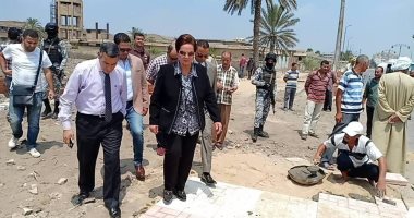 صور.. محافظ البحيرة تتفقد الخدمات وأعمال النظافة بمدينة دمنهور