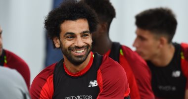 محمد صلاح يبدأ الاستعداد مع ليفربول لمواجهة مانشستر يونايتد.. صور 