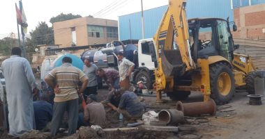 عودة المياه بعد إصلاح الخط الرئيسى بمناطق العوادم وأرض الجمعية بقليوب 