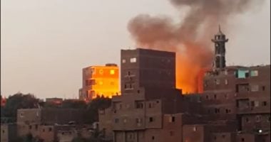 إصابة شخصين باختناق فى حريق شقة سكنية بالعاشر من رمضان