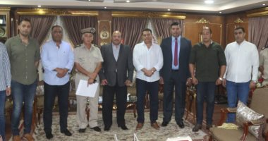 مدير أمن دمياط يكرم رؤساء مباحث الأقسام المتميزين تقديرا لمجهوداتهم
