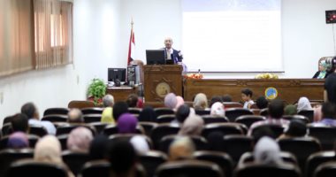 الأقصر تحارب ظاهرة ختان الإناث بتنظيم ندوات توعية السيدات بخطورة الظاهرة