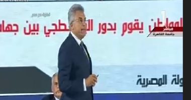 رئيس هيئة الرقابة الإدارية يشيد بدور ياسر القاضى فى مشروع البنية المعلوماتية