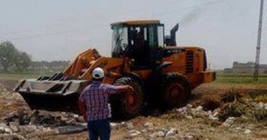 إزالة 12 حالة تعدى على أراضى أملاك الدولة بالمنيا