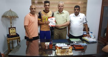 الإنتاج الحربى يتعاقد مع خليفة "عمرو زكى"