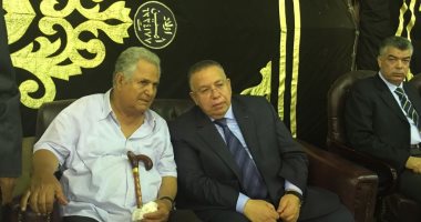 وكيل البرلمان ومحافظ الفيوم ونواب فى عزاء اللواء أحمد عبد التواب