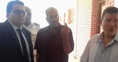 وكيل التعليم يتفقد لجنة امتحانات الدور الثانى للدبلومات الفنية برأس سدر