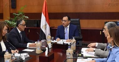 رئيس الوزراء يرأس اليوم اجتماع المجموعة الاقتصادية 