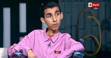 أول معيد بكلية الحقوق من مرضى الضمور: تكريم السيسي لي حفزني لاستكمال مشوارى