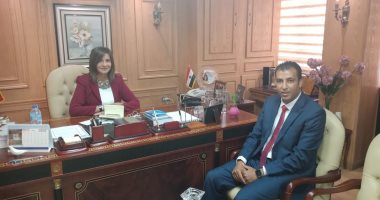 وزيرة الهجرة تستقبل أحد علماء "مصر تستطيع" لاستعراض مشروعه فى تدوير المخلفات