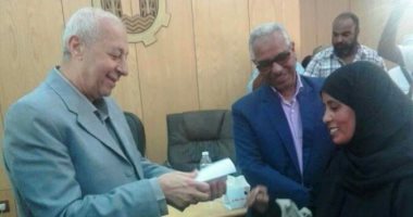 محافظ أسوان: تسليم 21 منزلا جديدا بـ7 قرى بنصر النوبة بتكلفة 4.2 مليون جنيه