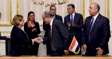 صور.. الحكومة تشهد توقيع اتفاقية تعاون لوضع رقم كودى لكل مبنى فى مصر 