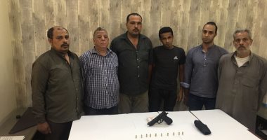 حبس 6 متهمين انتحلوا صفة ضباط شرطة وخطفوا قهوجى بسبب الآثار بحلوان