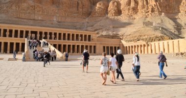 صور.. الأقصر تستعد للموسم السياحى الجديد