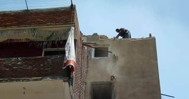 "خناقة على شقة إيجار قديم".. قصة شاب تعرض وزوجته للضرب والطرد من منزلهم بإمبابة