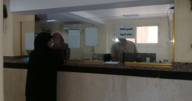 فيديو وصور.. أهالى الأقصر يتوافدون على مقرات تسجيل المواليد لمنظومة التموين