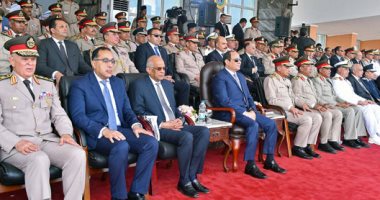 الرئيس السيسى يشهد الاحتفال بتخريج الدفعة 156 متطوعين من ضباط الصف المعلمين