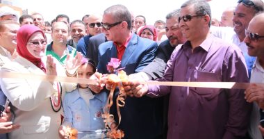 صور .. محافظ كفر الشيخ يفتتح مدرستين بالبرلس بتكلفة 13 مليون جنيه