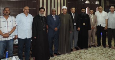 صور.. مدير أمن كفر الشيخ يستقبل وفد الأزهر والكنيسه ويكرم أفراد الشرطة