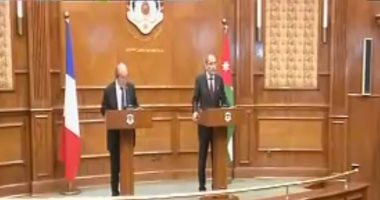 وزير الخارجية الفرنسى: لا حل للأزمة السورية إلا بالطرق السلمية