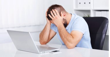 روق وهدى أعصابك.. الضغوط النفسية من أسباب الإصابة بالوسواس
