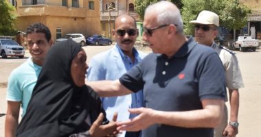 صور .. محافظ أسوان يتفقد شوارع المحافظة بعد بدء مرحلة التشغيل التجريبى لمنظومة النظافة الجديدة