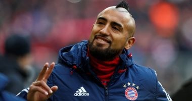 رسميا.. برشلونة يعلن التعاقد مع النجم التشيلى أرتورو فيدال