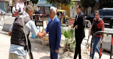 مدير أمن كفر الشيخ يتفقد الخدمات الأمنية ويتابع توفير السلع بمنافذ أمان