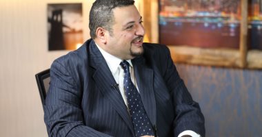 "النبض الأمريكى" يطرح رودود أفعال المجتمع الأمريكى على لقاءات ترامب وبوتين