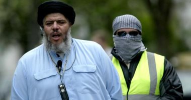 التايمز: أبوحمزة المصرى يرسل خطابا لترامب من السجن ينصحه بمواجهة خصومه 