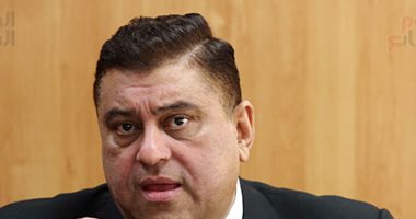 الليلة.. الإعلامى معتز الدمرداش يتحدث عن تقليص أيام العمل للموظفين