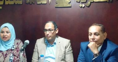 المركز الدولى للكتاب تناقش علاقة التكامل بين الكتاب والأى باد
