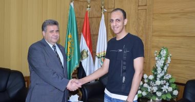 رئيس جامعة بنها: مركز الابتكار وريادة الأعمال يمول جهاز الصور ثلاثية الأبعاد
