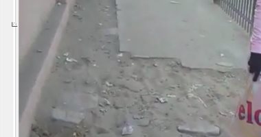 قارئ يشكو من تهالك رصيف مترو جامعة القاهرة
