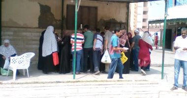 ضبط مواطن يدير مكتبا حكوميا وهميا لبيع شهادات ميلاد ووفاة وطلاق بالإسكندرية