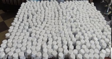 التحفظ على مكملات غذائية ومنشطات مجهولة المصدر ضبطت بحوزة عاطل فى الهرم